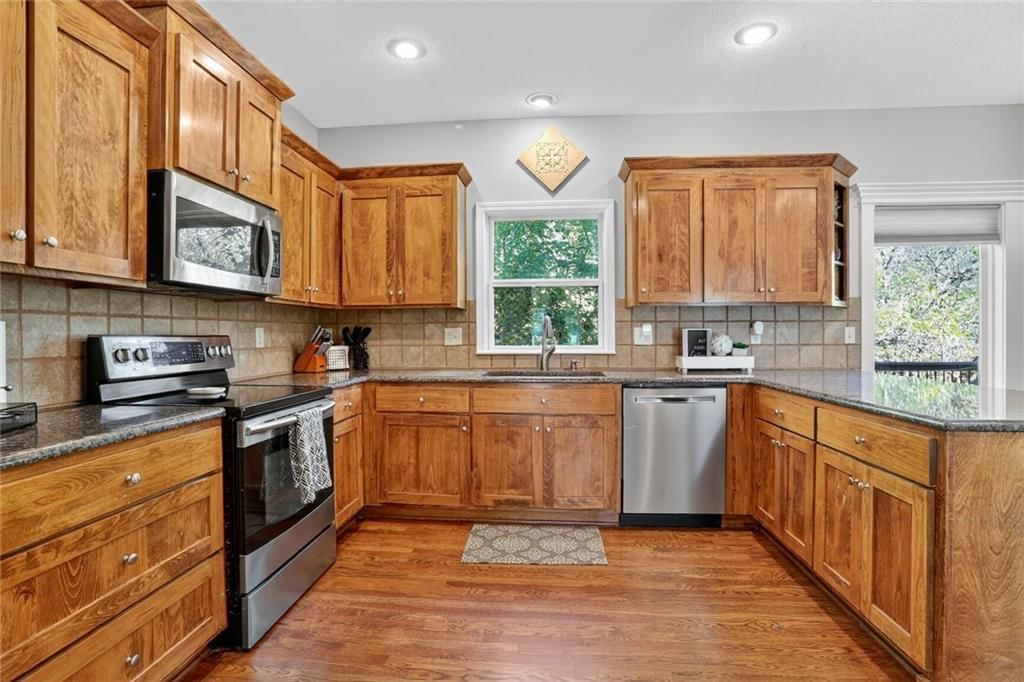 9221 N Garfield Avenue — photo 9