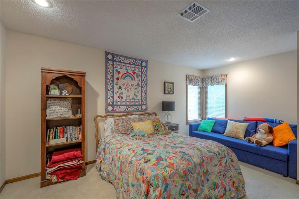 Photo 28 of 39 - 8313 W 120th Street