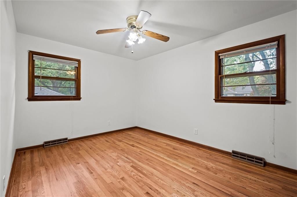 9615 W 92nd Terrace — photo 29