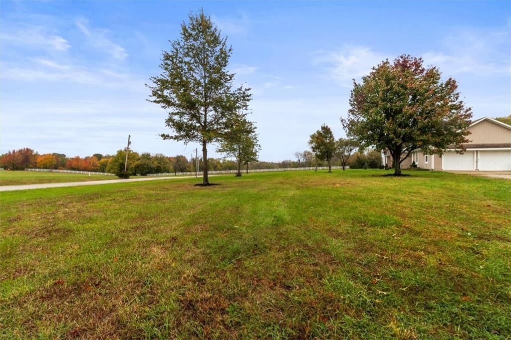 20509 Bogar Circle — photo 4