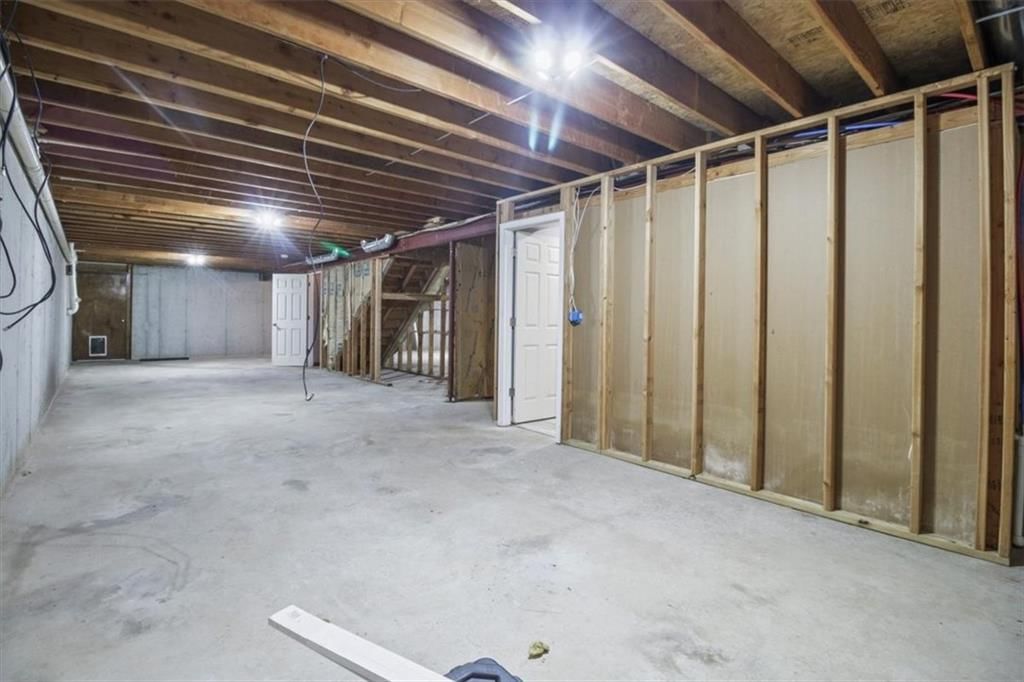 20509 Bogar Circle — photo 26