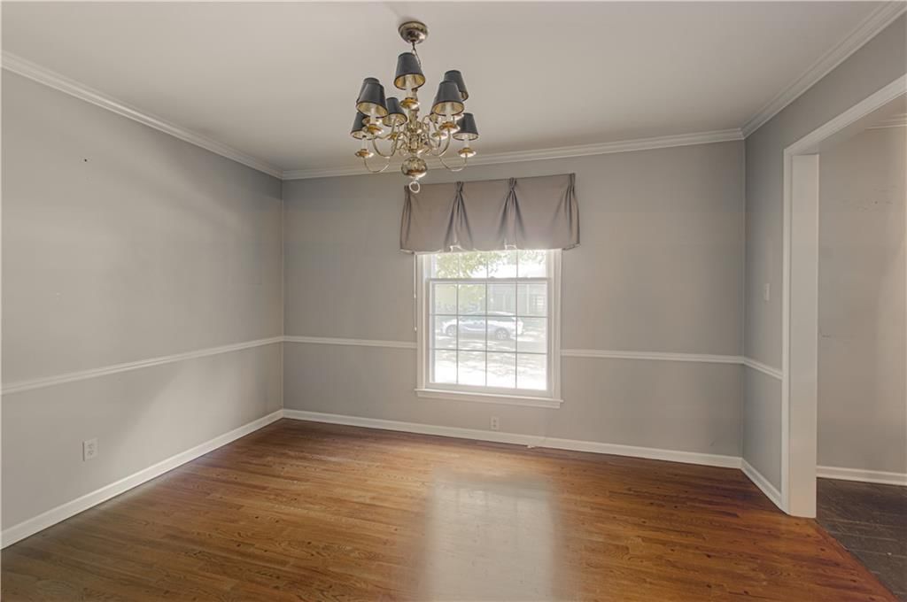 10316 Howe Drive — photo 5