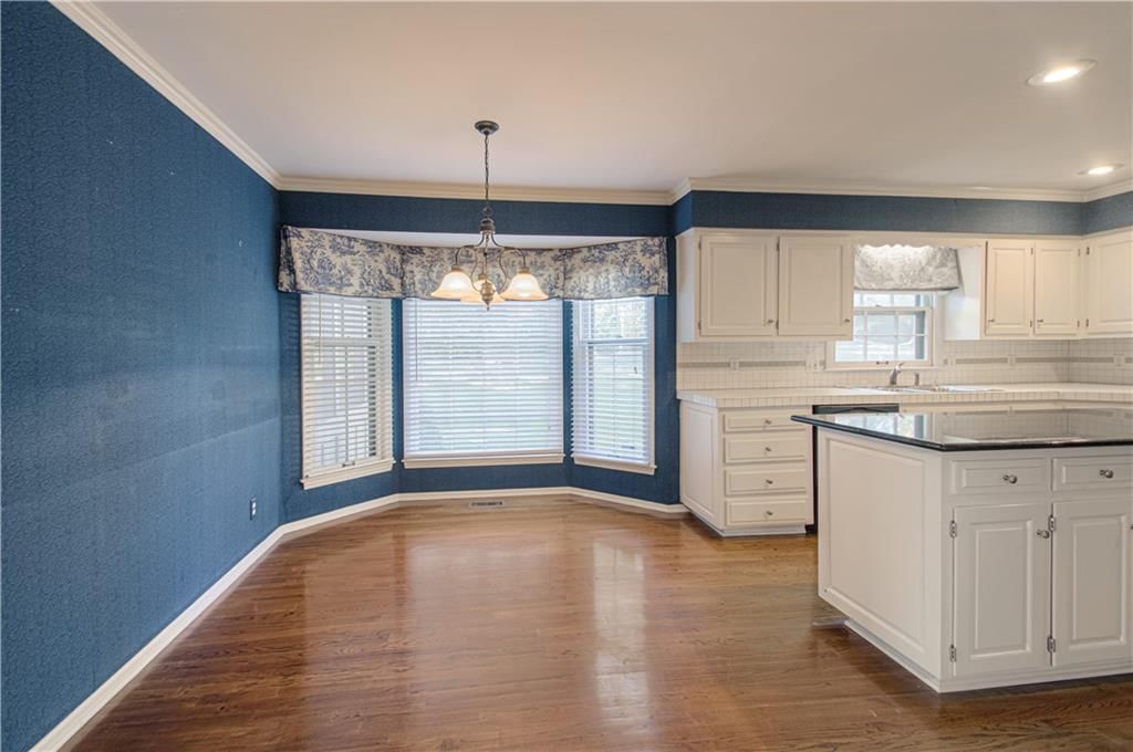 10316 Howe Drive — photo 12