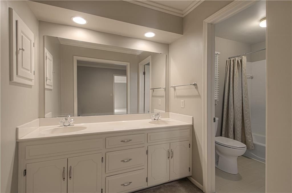 10316 Howe Drive — photo 22