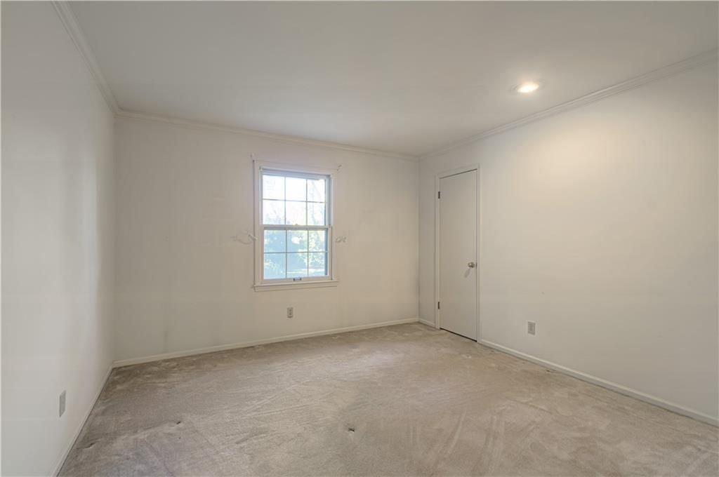 10316 Howe Drive — photo 28