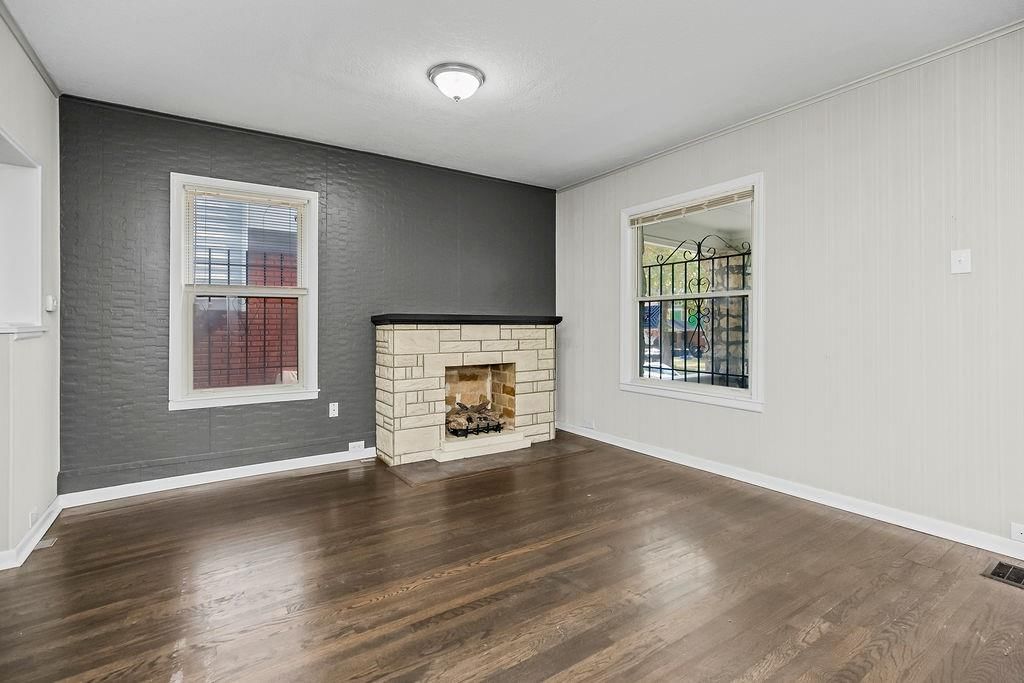 3224 E 28th Street — photo 8