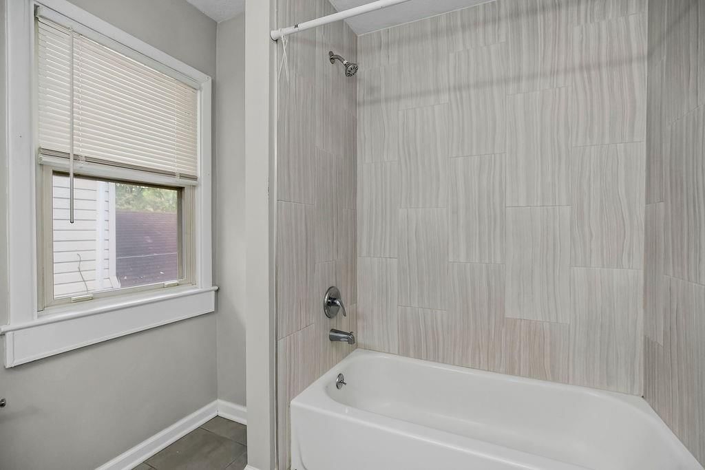 3224 E 28th Street — photo 20