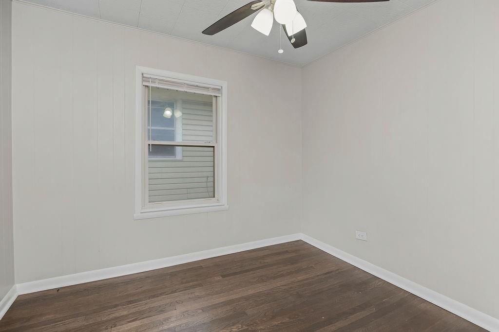 3224 E 28th Street — photo 25