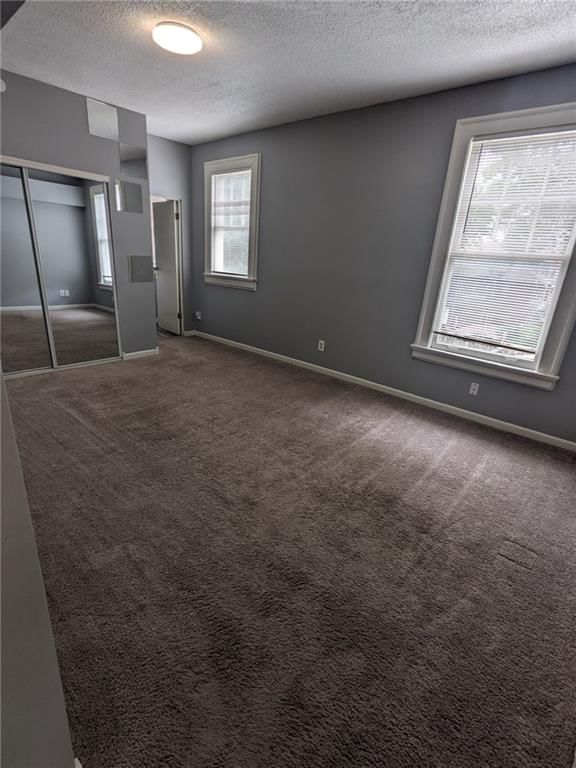 3933 Warwick Boulevard — photo 15