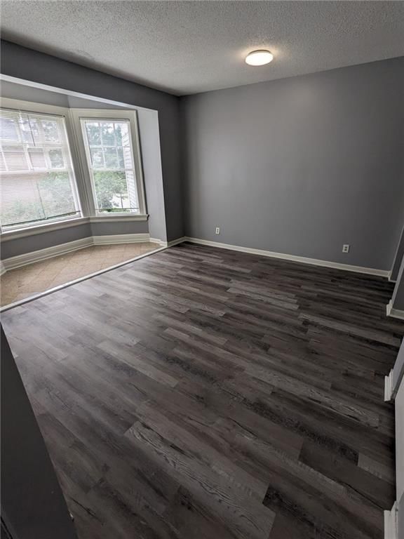 3933 Warwick Boulevard — photo 21