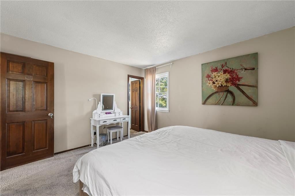 11105 Askew Avenue — photo 18