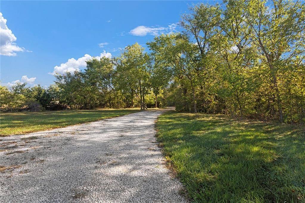 4373 Hackberry Lane — photo 39