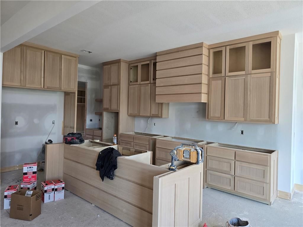 10319 W 151 Terrace — photo 5