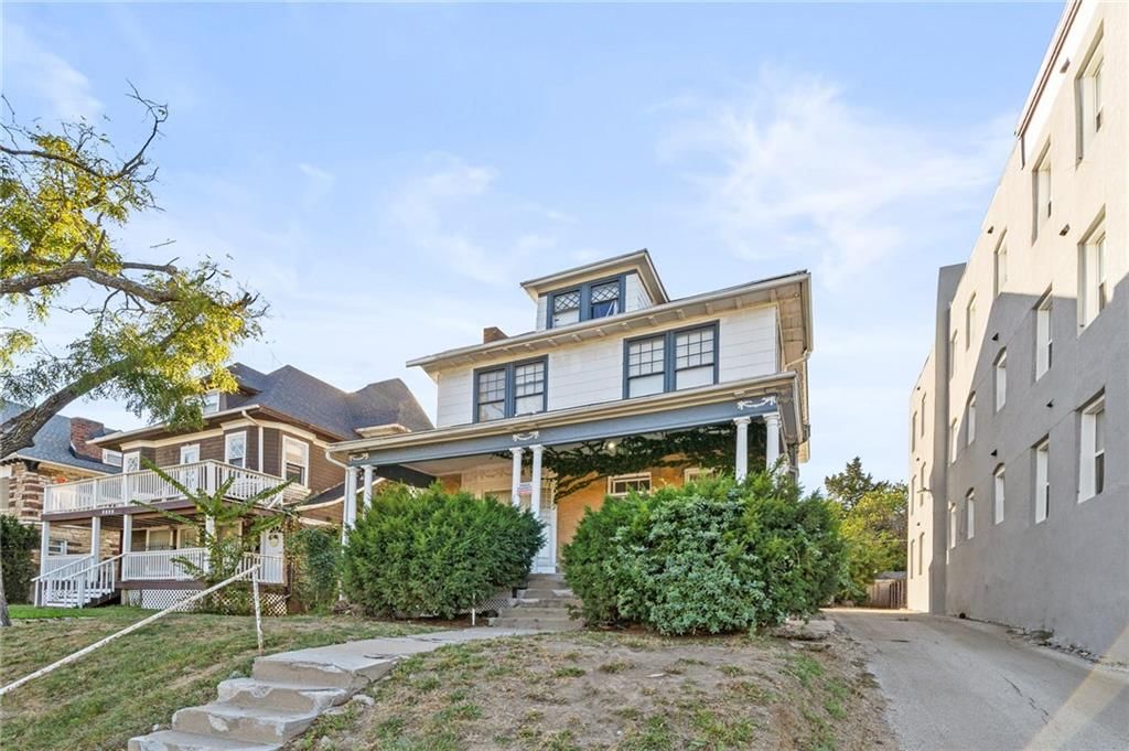 3826 Warwick Boulevard — photo 3
