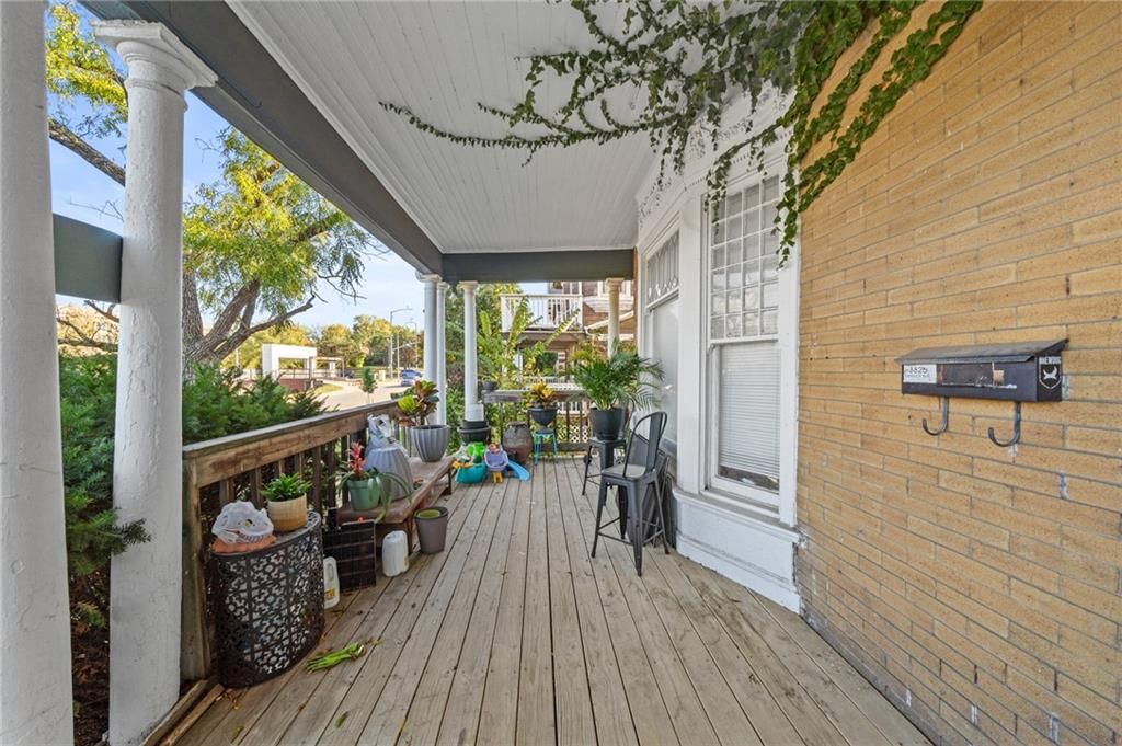 3826 Warwick Boulevard — photo 4