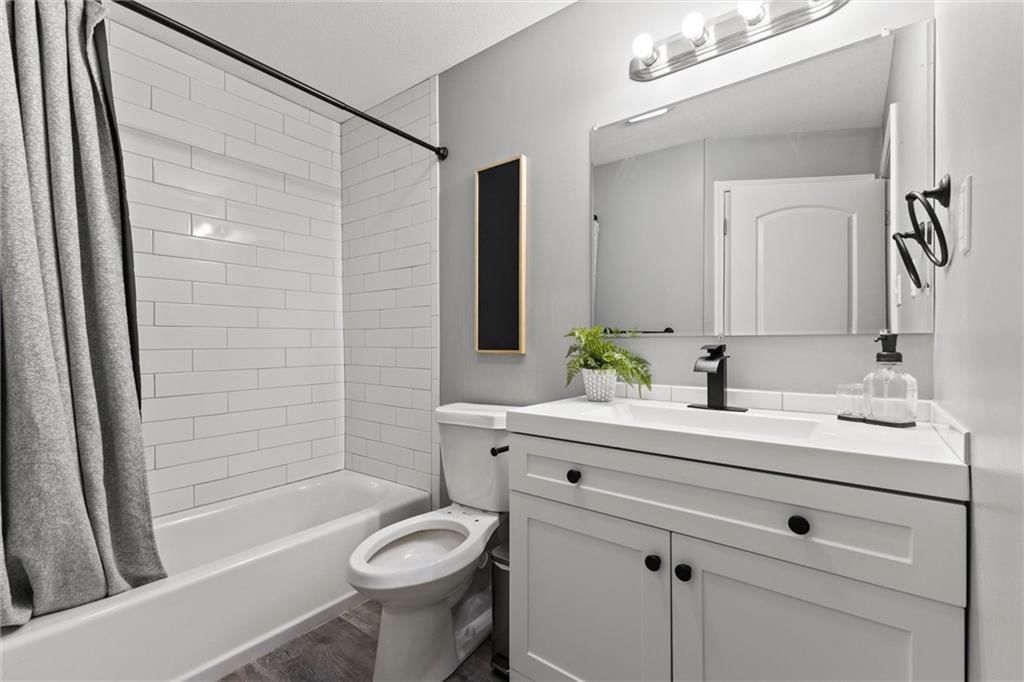 427 Allcutt Avenue — photo 14