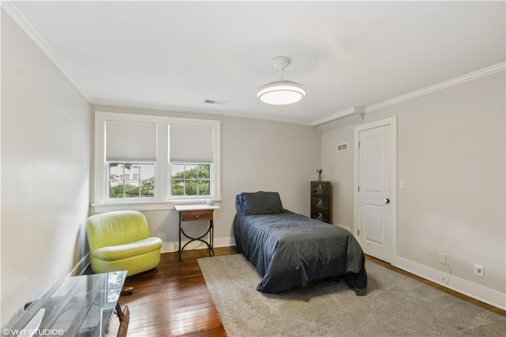 239 W 52nd Street — photo 26