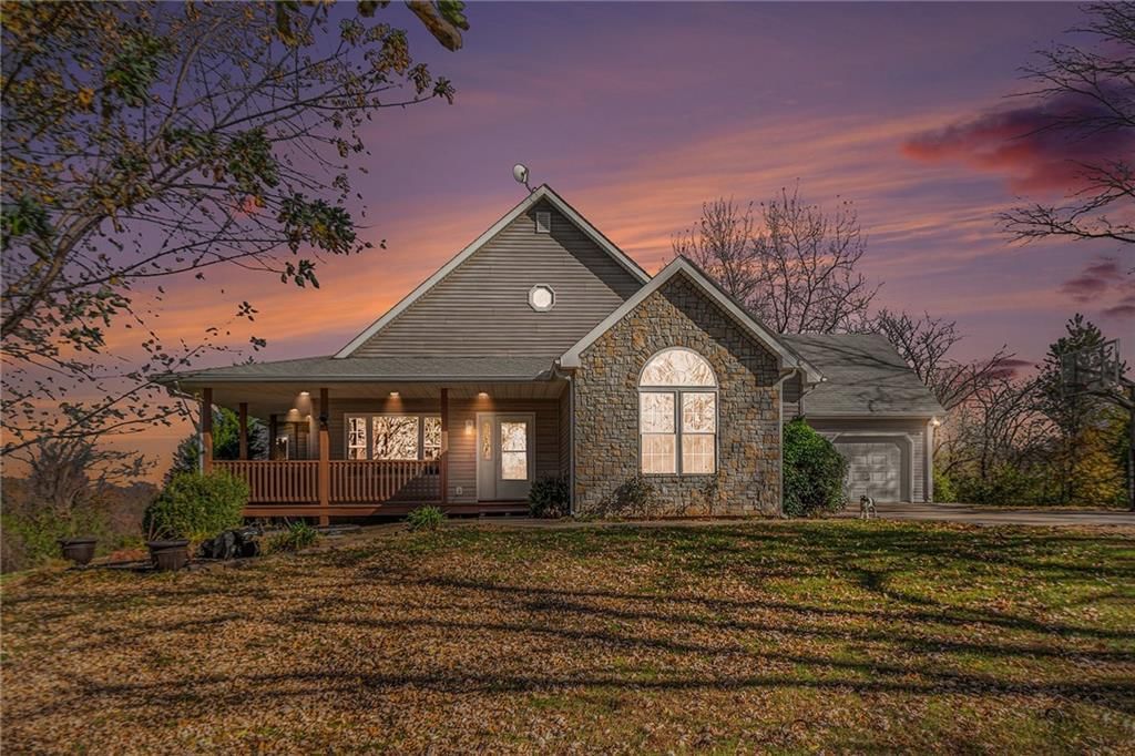 5491 SW County Line Road, Trimble, MO