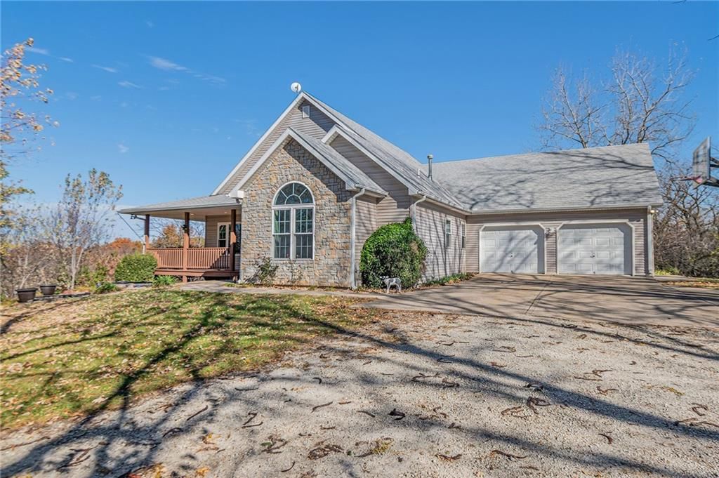 5491 SW County Line Road — photo 2