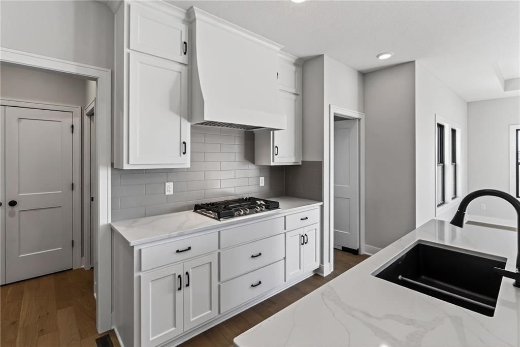 7616 N Booth Avenue — photo 20