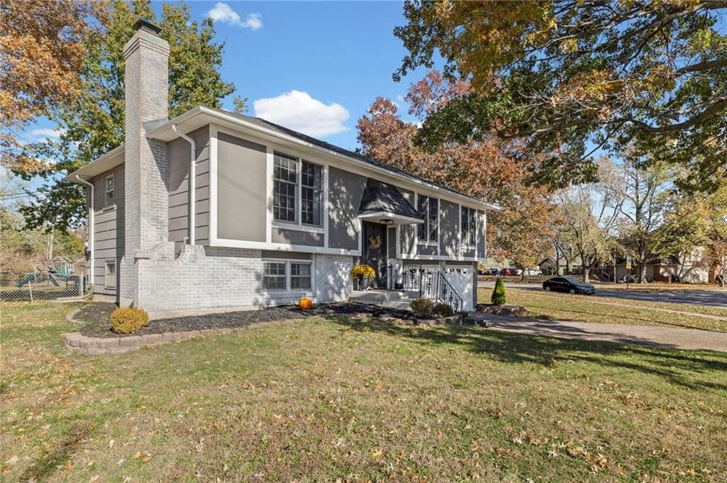 772 S Ash Street — photo 2