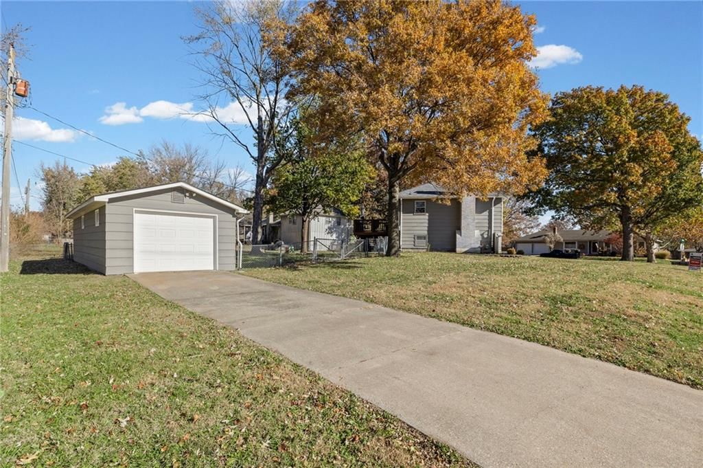 772 S Ash Street — photo 4