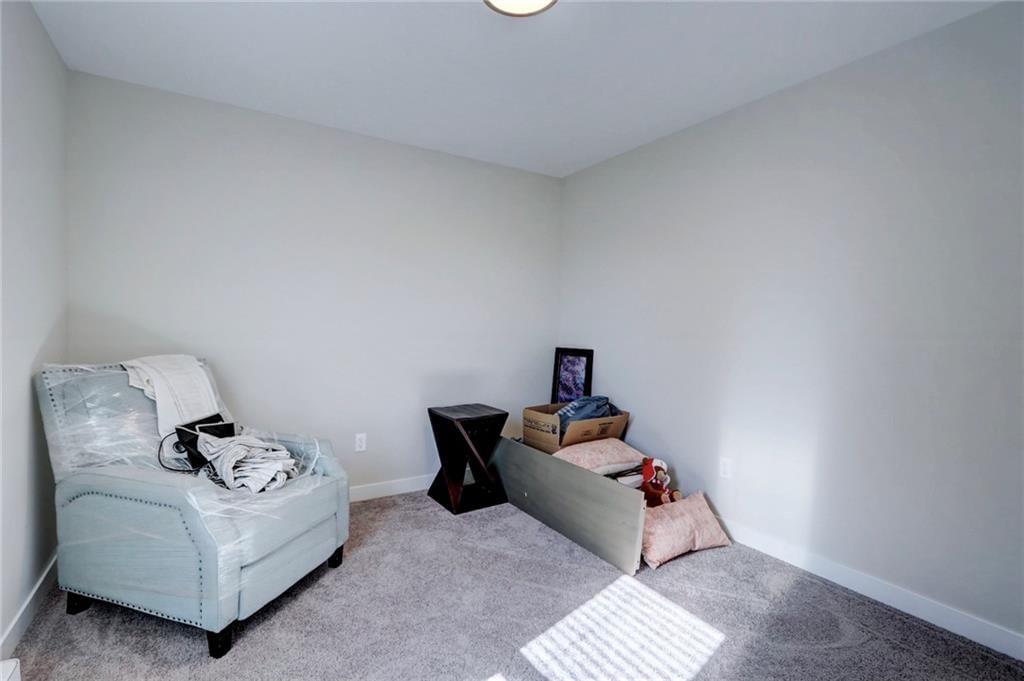 819 Bridgeshire Drive — photo 32