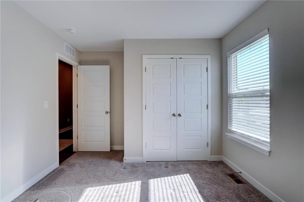819 Bridgeshire Drive — photo 33