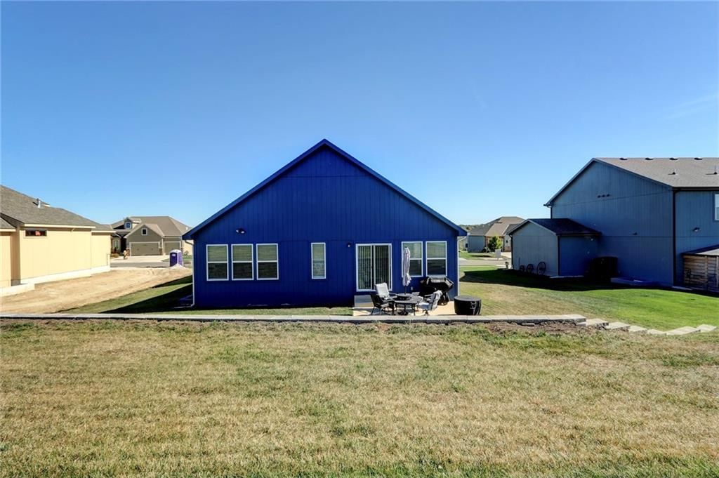 819 Bridgeshire Drive — photo 39