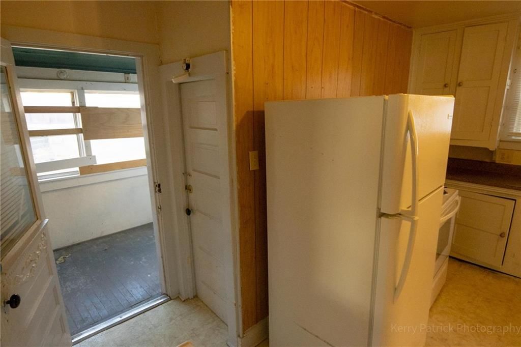1015 Corby Street — photo 15