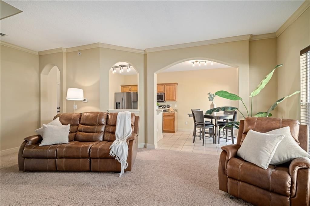 8925 Inkster Street — photo 4