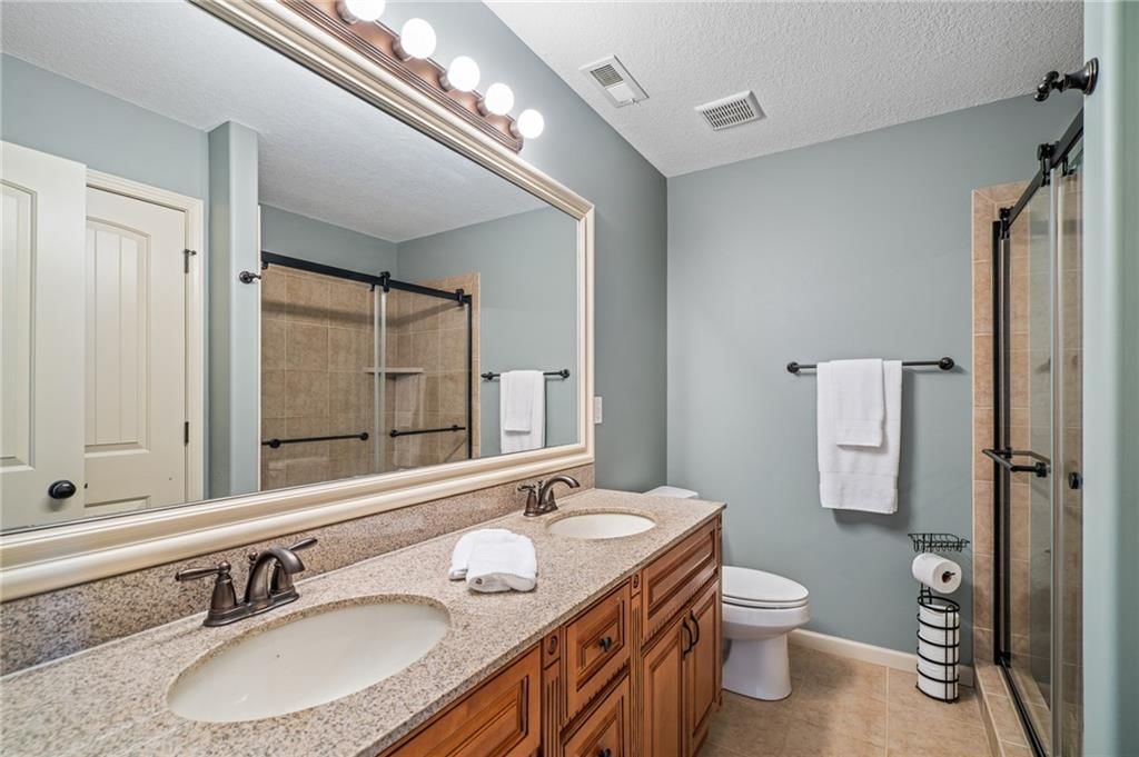 8925 Inkster Street — photo 23