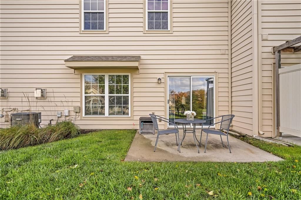 8925 Inkster Street — photo 32