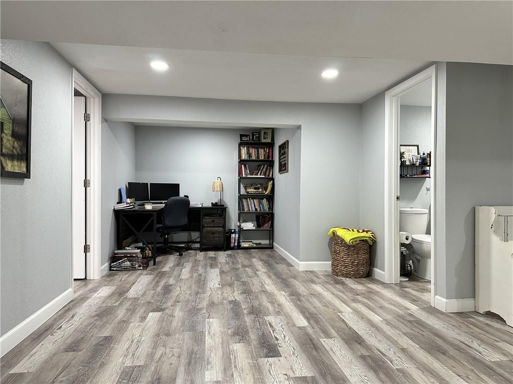 1712 Hillcrest Drive — photo 19