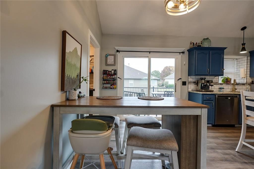 610 Chardonnay Court — photo 11