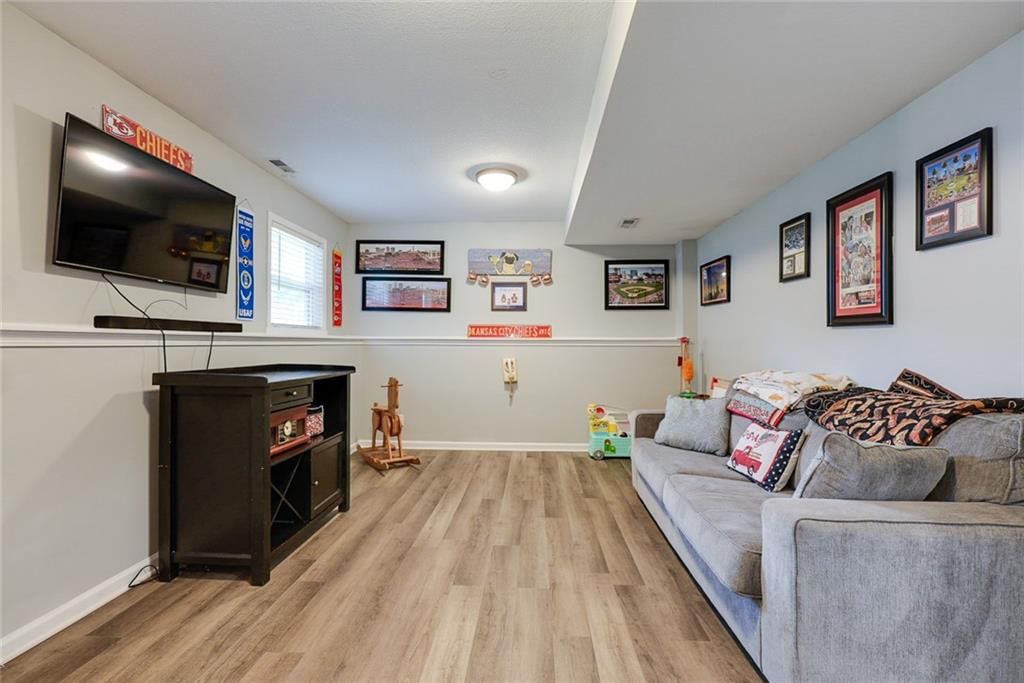 610 Chardonnay Court — photo 33