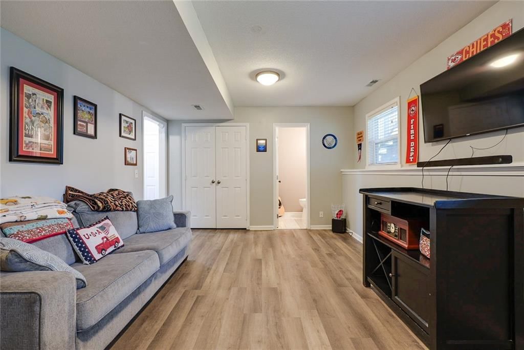 610 Chardonnay Court — photo 34