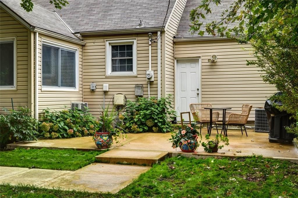 5343 Rosewood Street — photo 19