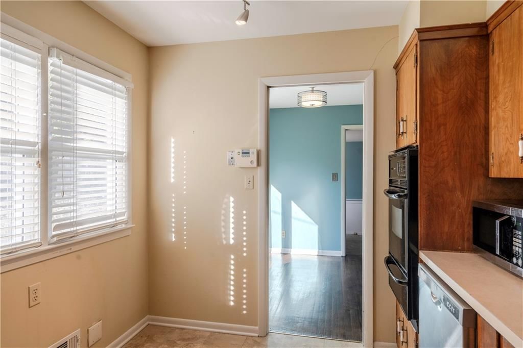 9702 EBY Street — photo 17