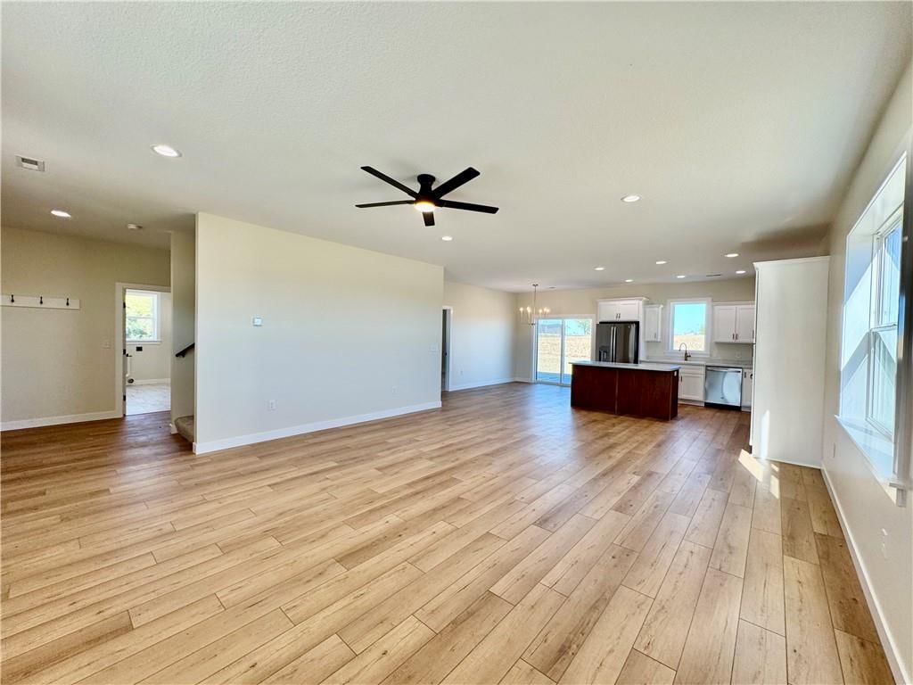 1321 W 19th Street — photo 2