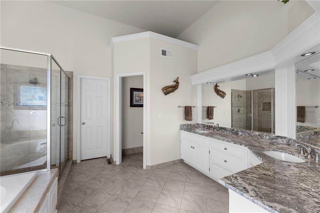 12014 W 139th Terrace — photo 31