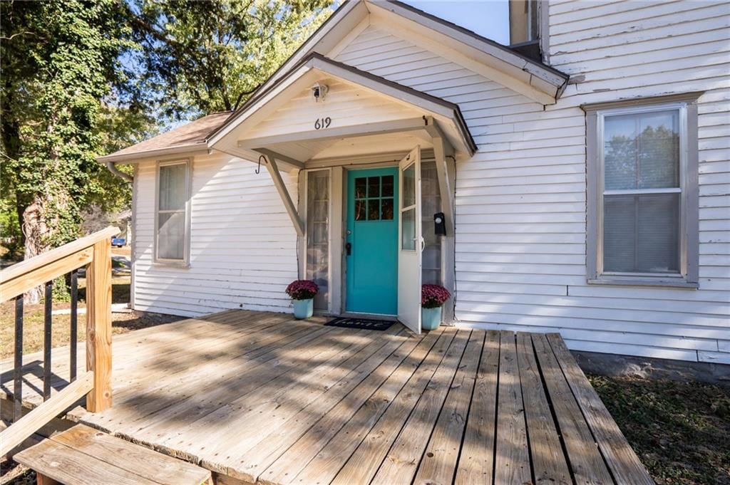 619 W 4th Street — photo 5