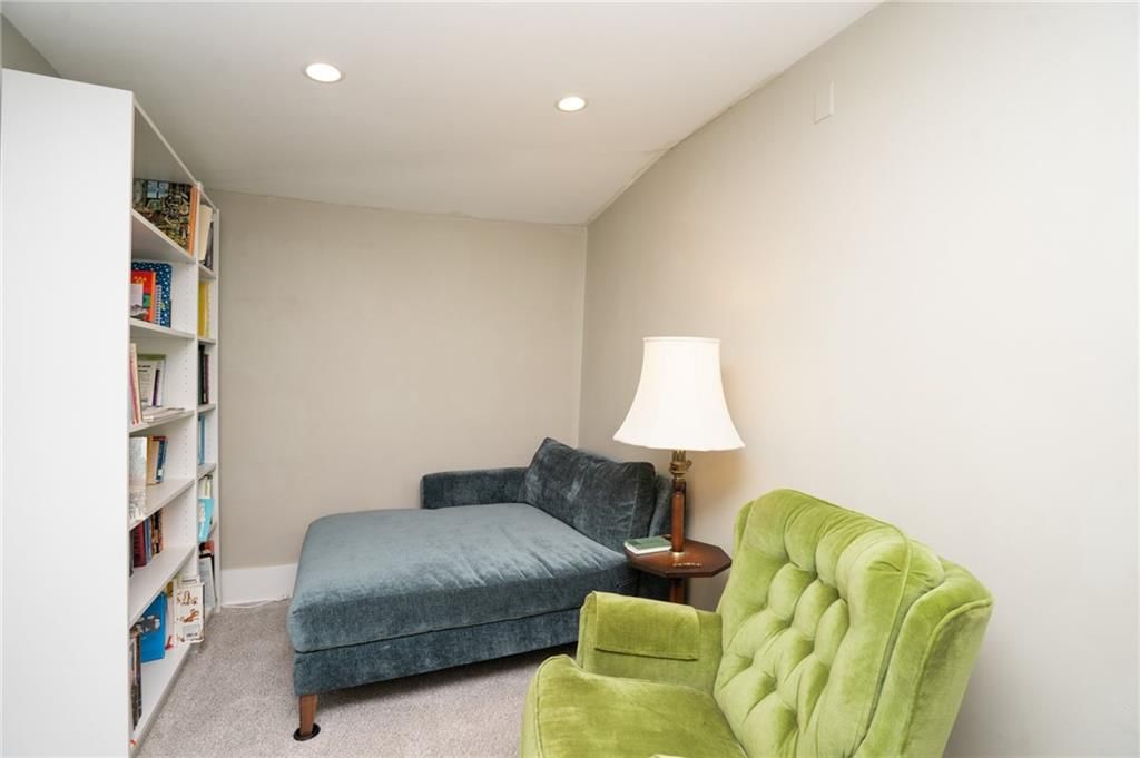 619 W 4th Street — photo 12