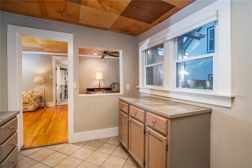 619 W 4th Street — photo 18