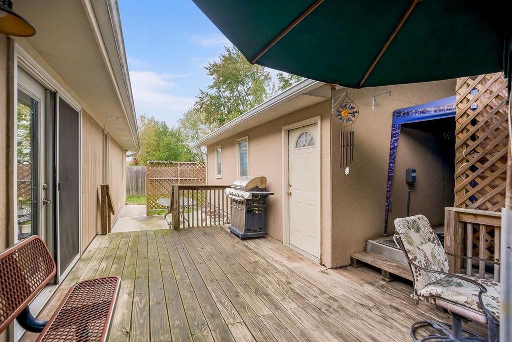 808 E 16TH Street — photo 18