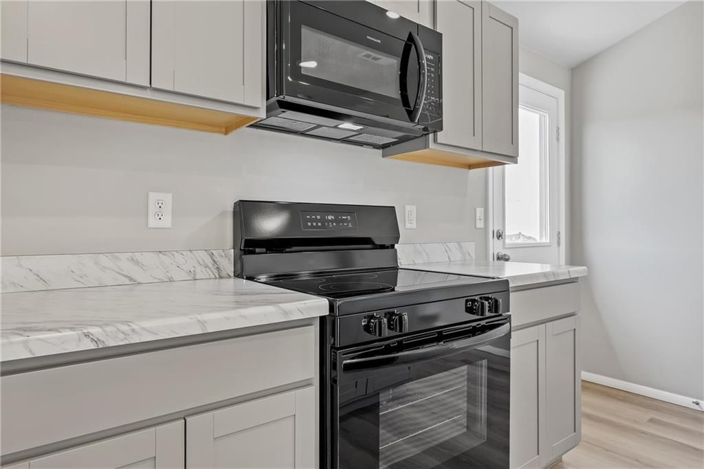 37754 W 208th Terrace — photo 8