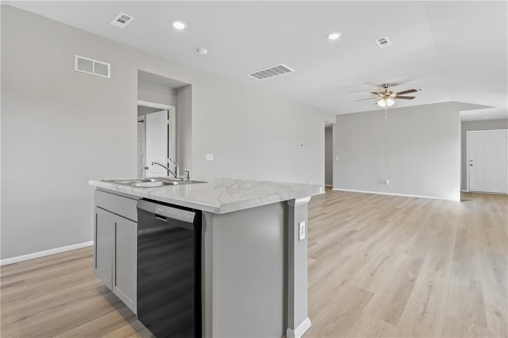 37754 W 208th Terrace — photo 9