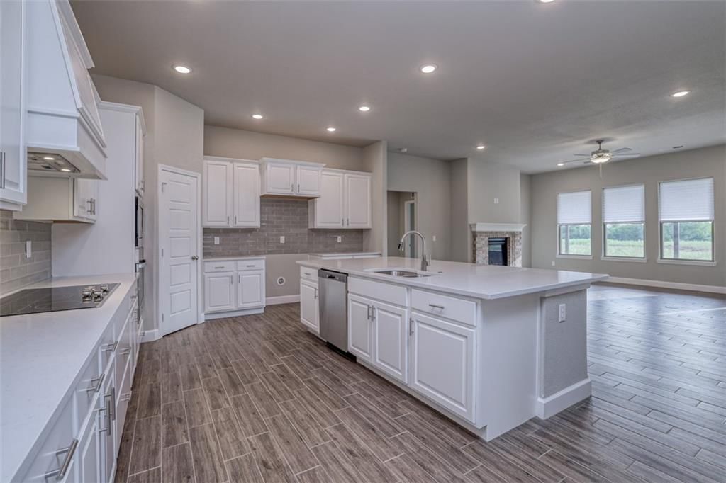 25371 W 84th Street — photo 18