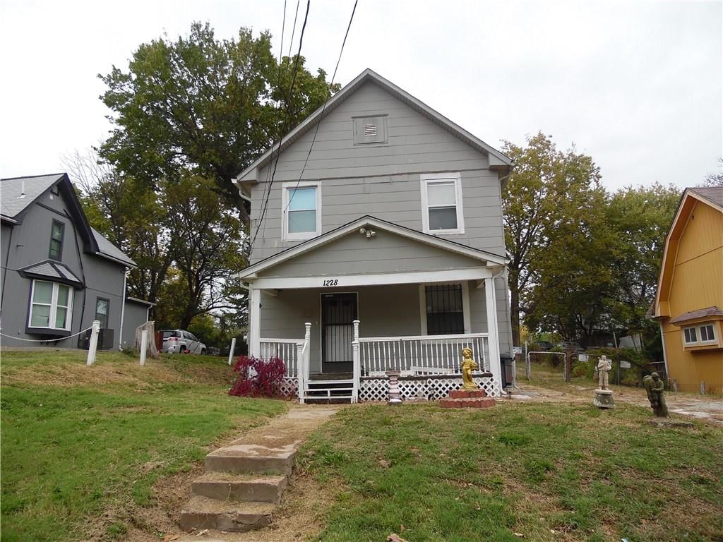 Photo 1 of 1 - 1228 Richmond Avenue