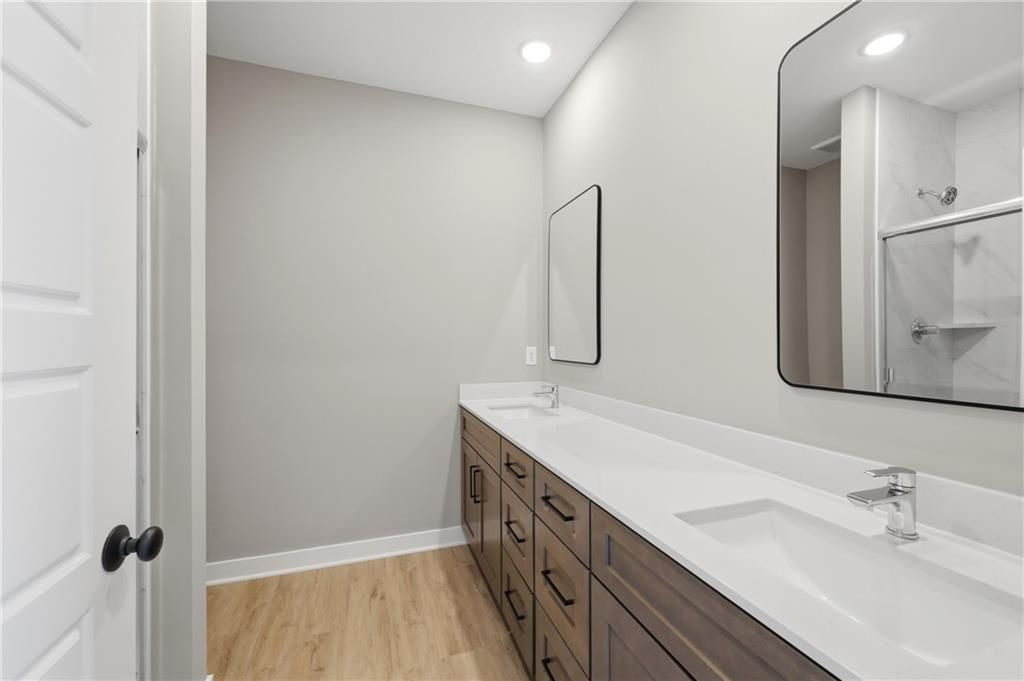 15531 E 48th Street — photo 18